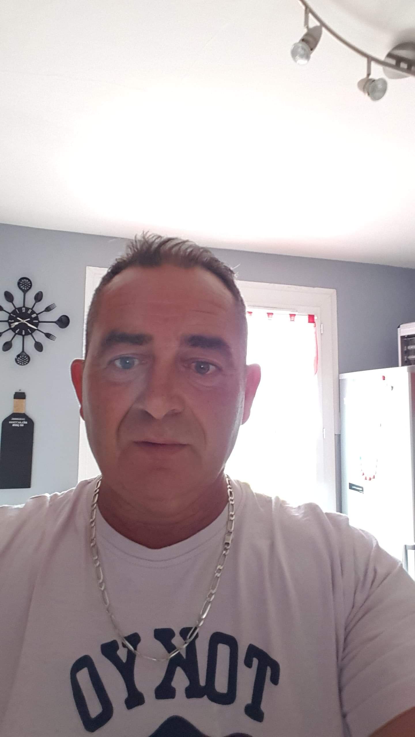 Zoran - Rieux - Seine-Maritime | Rencontre libertine